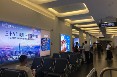 户外广告灯箱的优势